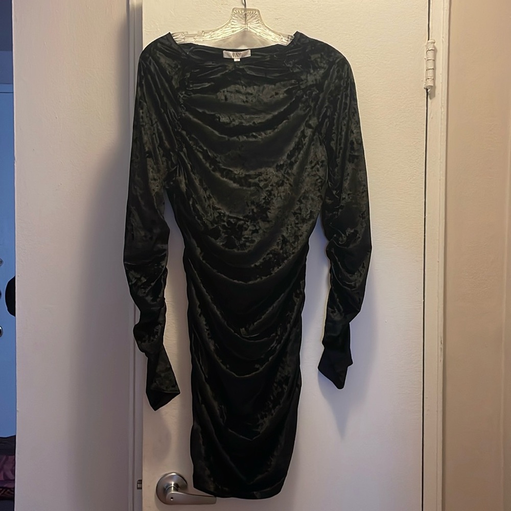 WAYF Clique Ruched Long Sleeve Velvet LBD Minidress- size M - NWT